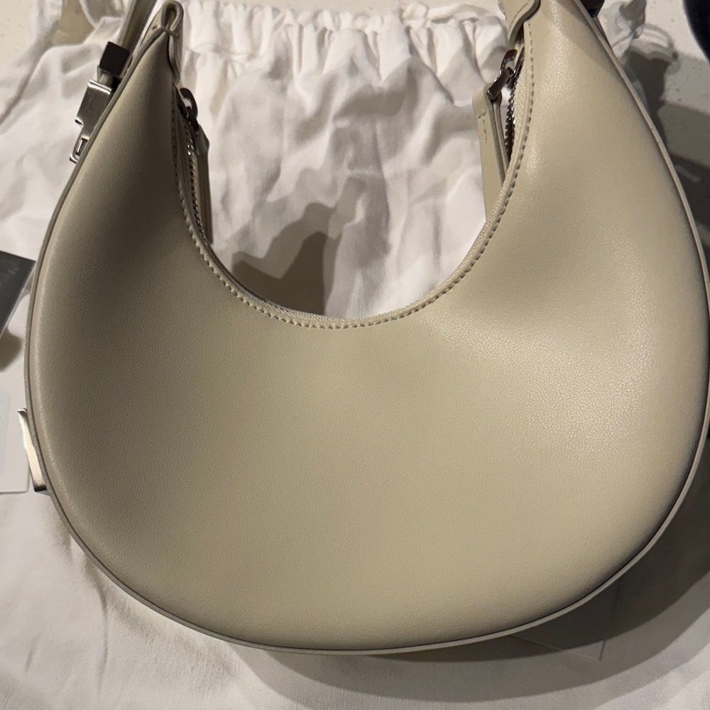 OSOI mini Toni hobo bag - Cream - Picture 7 of 7